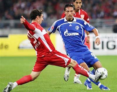 特别是在对 特别是在对